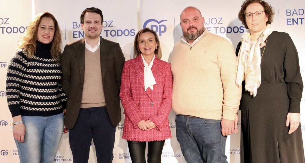 Ana María Cano Aragoneses será la candidata del PP a la Alcaldía de Navalvillar de Pela
