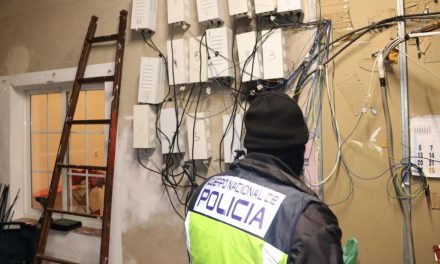 Intervenidas armas de fuego, droga y más de 100.000 euros en la operación antidroga en Extremadura