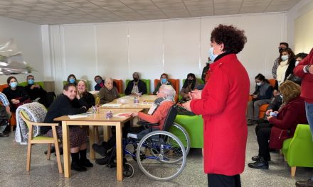 El nuevo centro de día María Libertad de Torrejoncillo da servicio a 25 mayores de la comarca