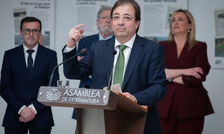 Fernández Vara sobre el acuerdo entre PP y Vox: «Lo imposible se ha hecho posible»