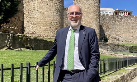 Estanislao Martín será el candidato de la coalición electoral Levanta a la Presidencia de la Junta de Extremadura