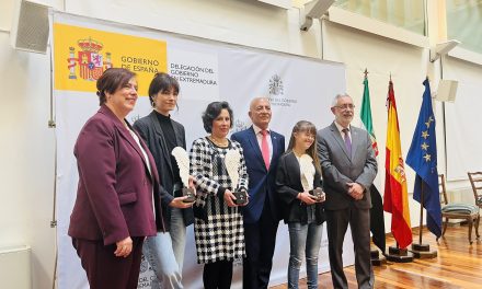 Paula Cisneros, Beatriz de Silva y Asunción Gómez, elegidas «Mujeres que rompen»
