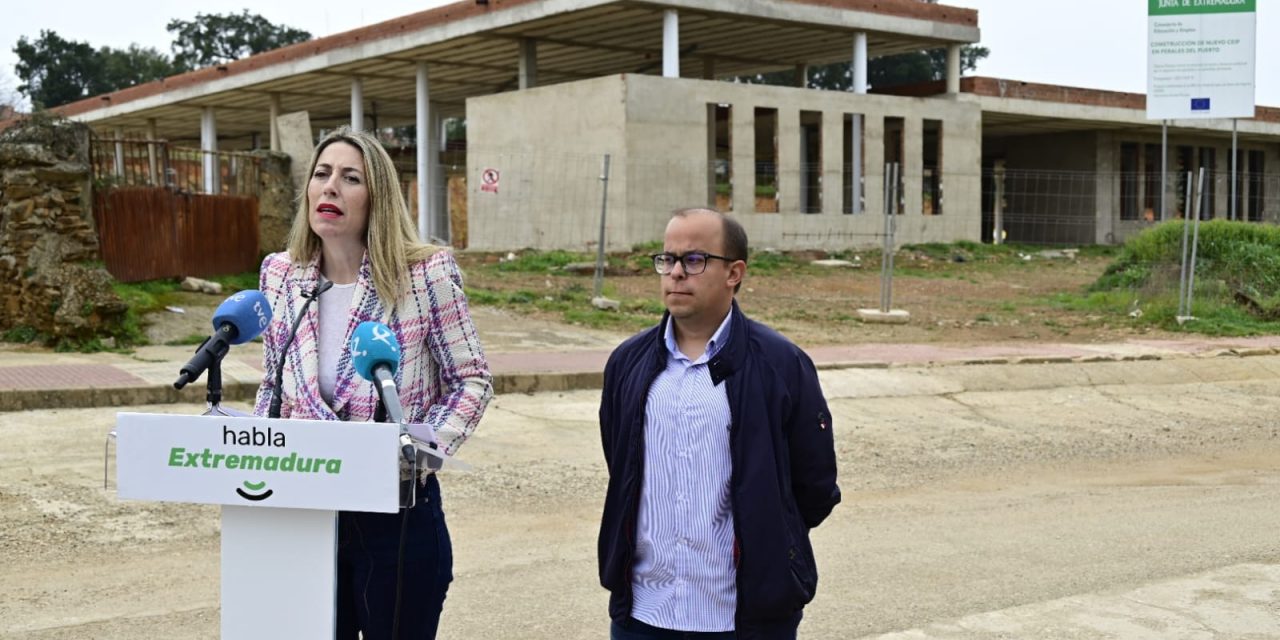 María Guardiola critica que la Junta tenga paralizadas las obras del colegio de Perales