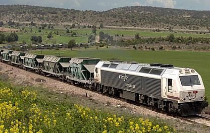 Extremadura se queda en el vagón de cola con trenes de mercancías que no entran en Navalmoral ni Mérida