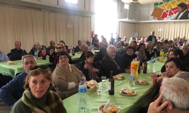 GALERÍA DE FOTOS: Así vivieron los mayores de la comarca la multitudinaria fiesta de la matanza en Moraleja