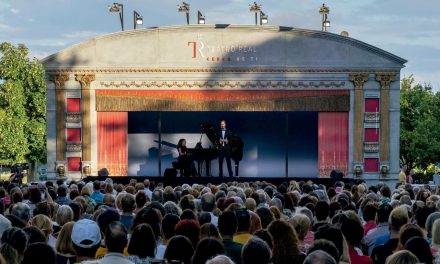 La Carroza del Teatro Real llegará este sábado a la Plaza Mayor de Cáceres con un recital lírico
