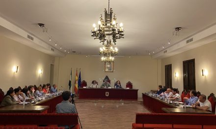 Coria celebra pleno extraordinario para requerir a la Junta de Extremadura el pago de la subvención de la Residencia de Mayores