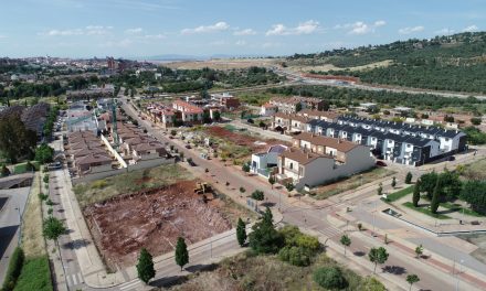 Cáceres aprueba permitir la construcción de viviendas en la urbanización de Vistahermosa