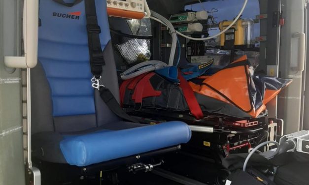 Derivada en helicóptero al Universitario de Cáceres tras sufrir un accidente en Pozuelo de Zarzón