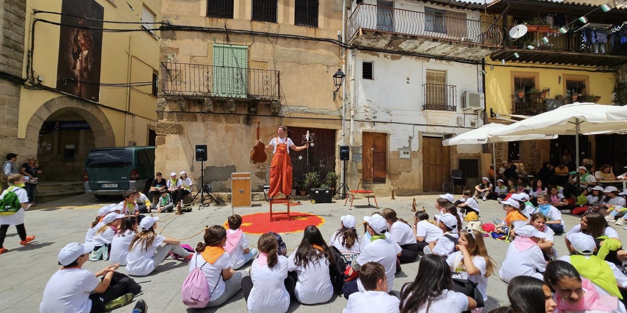 GALERÍA: Así ha sido la convivencia de estudiantes de Sierra de Gata en Torre de Don Miguel
