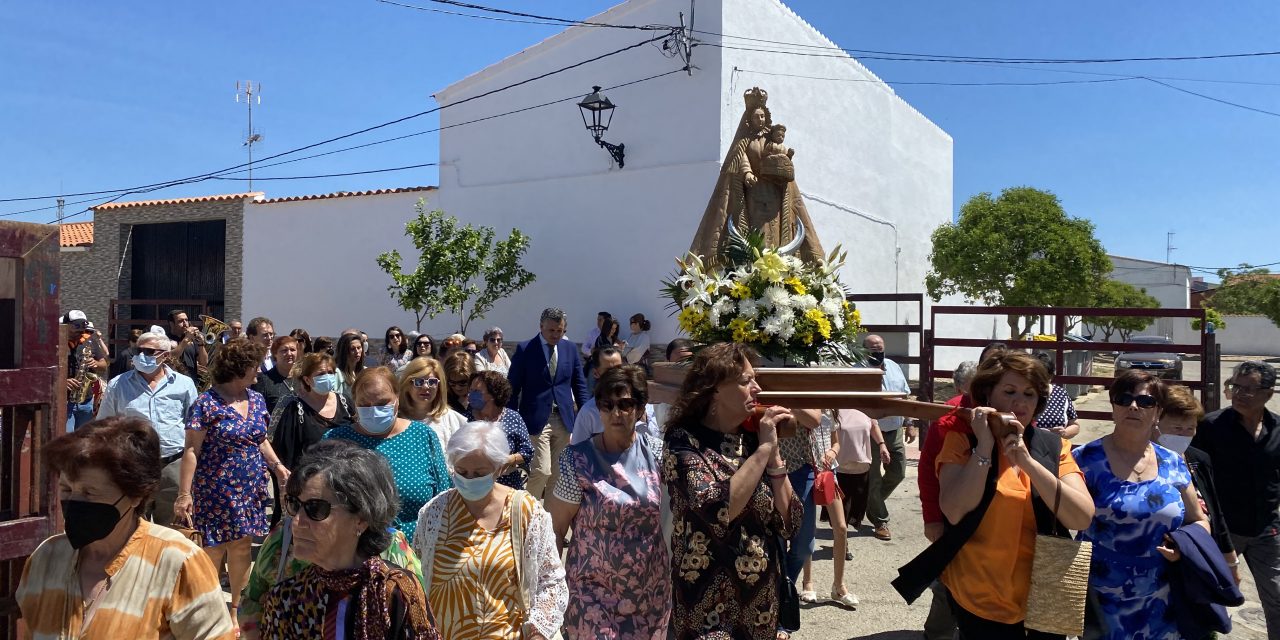 Toros de Elia Hernández, Antonio Román y Los Entresijos en las fiestas de Puebla de Argeme