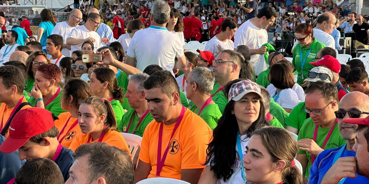 GALERÍA: Pistoletazo de salida a la final de los JEDES en Moraleja con más de 600 deportistas