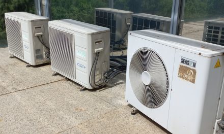 Las empresas extremeñas están obligadas a justificar la instalación de aparatos de aire acondicionado