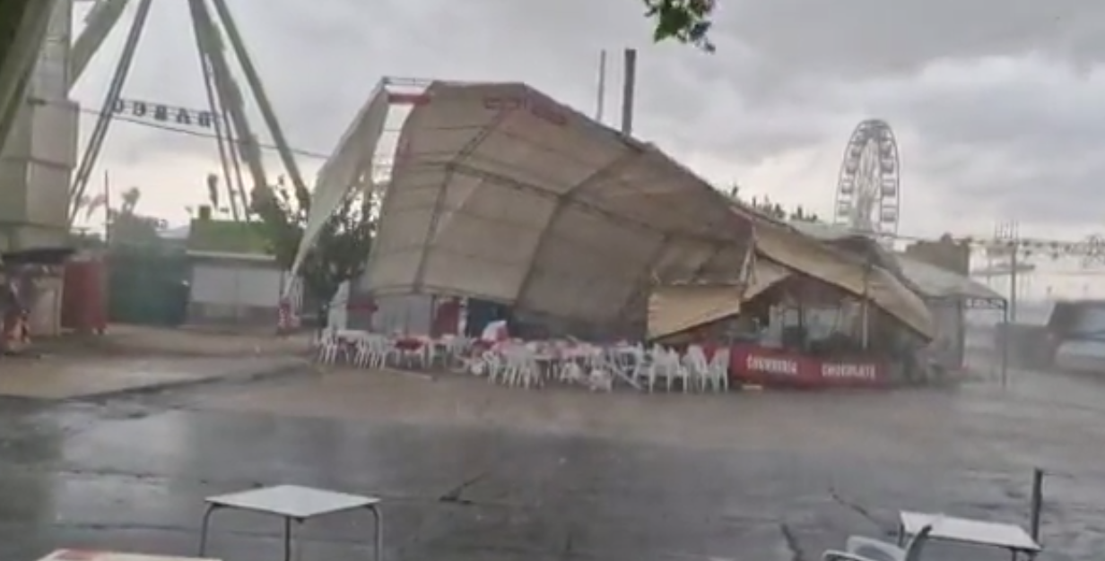 ÚLTIMA HORA: Las fuertes lluvias causan daños en el recinto ferial de Cáceres