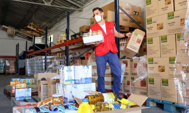 Cruz Roja repartirá en Extremadura más de 195.00 kilos de alimentos entre 14.200 personas