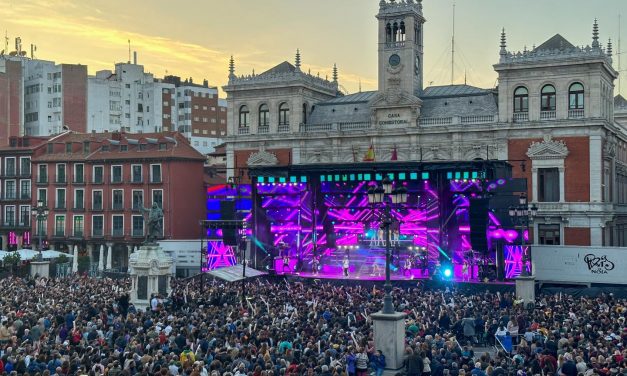 El espectáculo de Paris de Noia llegará a Extremadura con más de 100.000 vatios de sonido