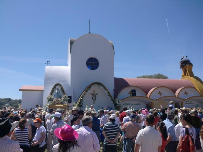 Autobuses gratis para ir y volver de la romería de la Virgen de la Vega de Moraleja este domingo