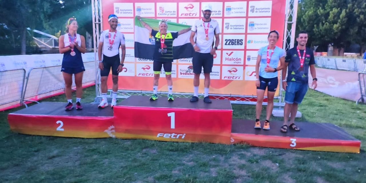 La triatleta extremeña Nieves Gemio se proclama campeona de España de Media Distancia