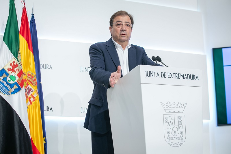 Fernández Vara afirma que no ve bien nuevas elecciones y se presentará a la investidura
