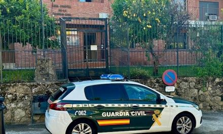 Cuatro detenidos en Losar de la Vera por robar en tres viviendas y en un vehículo