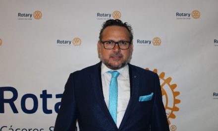 Germán Valdés Andrada es el nuevo presidente del Club Rotary Cáceres