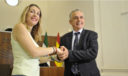 PP y Vox ceden para gobernar en Extremadura y dejan a Vara fuera de la política regional
