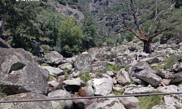 Rescatado un barranquista perdido en plena sierra en la comarca de La Vera