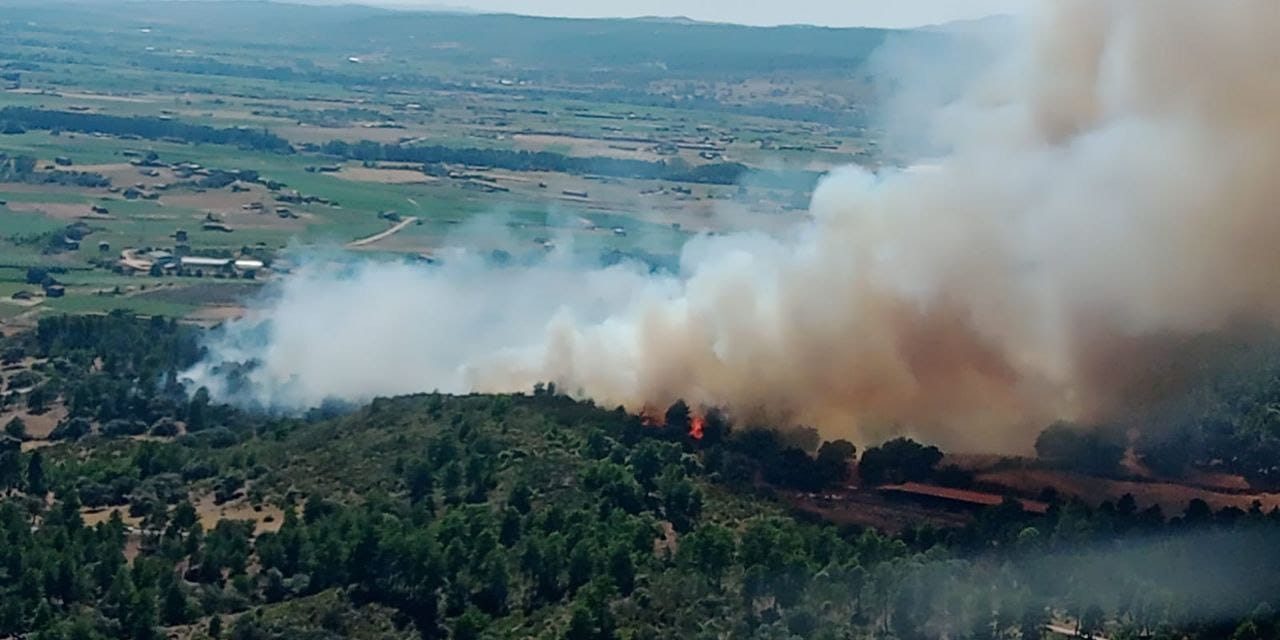 Activado el nivel 1 de peligrosidad en un incendio declarado en Valverde de la Vera