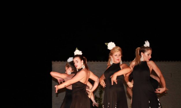 La escuela de baile de Ana María Pérez estrena esta noche su espectáculo flamenco