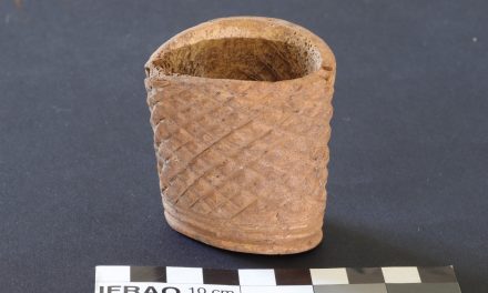 Hallan un ajuar funerario de la Edad del Cobre en unas excavaciones arqueológicas en Extremadura
