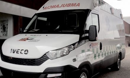 Evacuado al hospital de Plasencia tras sufrir un accidente laboral en Holguera
