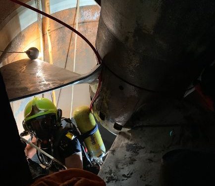 Uno de los trabajadores heridos en la central hidroeléctrica de Plasencia sigue grave en la UCI