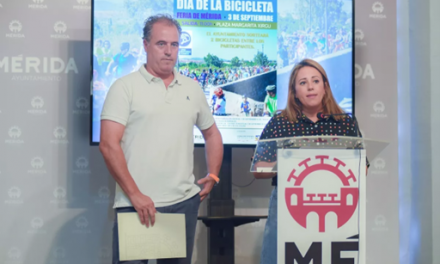 El ayuntamiento de Mérida reparte mil dorsales gratuitos para celebrar el Día de la Bicicleta