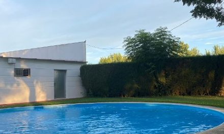 Sale a licitación la contratación de las obras de reforma de las piscinas de Puebla de Argeme y Rincón del Obispo