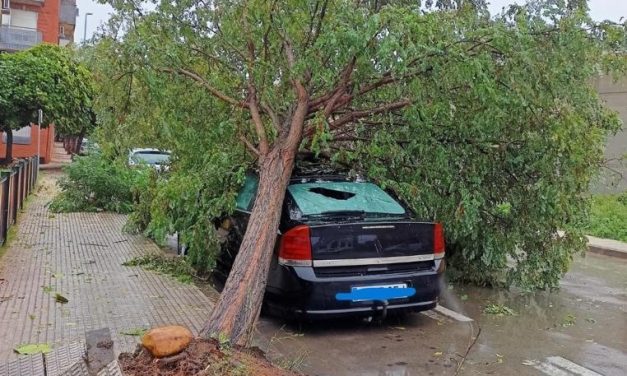 El Centro de Urgencias y Emergencias 112 Extremadura gestionó ayer un total de 374 incidentes por las lluvias