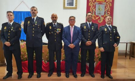 La Policía Nacional de Almendralejo es felicitada en el día de su patrón y estrenará nueva comisaría