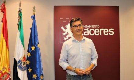El Ayuntamiento de Cáceres recibe el premio OTAEX 2023 a la accesibilidad universal