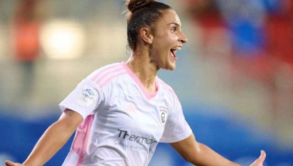 La talayuelana Paula León debuta con el primer equipo del Madrid CFF anotando dos goles
