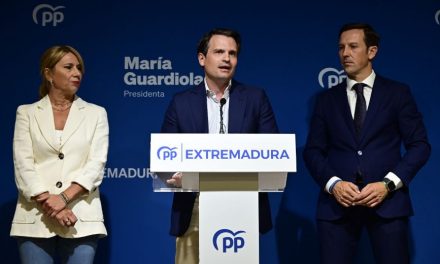 El PP lamenta que el pacto de Sánchez otorgue a Junts el presupuesto que Extremadura recibiría en 59 años