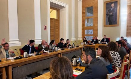 El Pleno del Ayuntamiento de Cáceres aprueba la bajada del IBI urbano y rústico