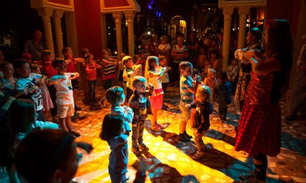 Gominolas y discoteca móvil para celebrar la Nochevieja Infantil en Coria