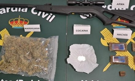 La Guardia Civil detiene a un hombre y una mujer por tráfico de drogas