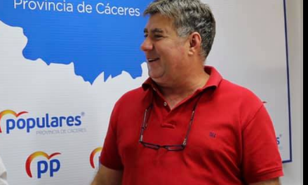 Fallece el alcalde de Nuñomoral en un accidente de tráfico registrado en la CC-202