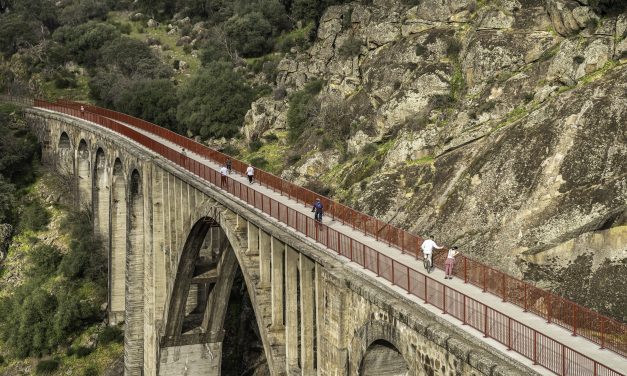 Los cuatro Caminos Naturales Vías Verdes de Extremadura obtienen el distintivo Sendero Azul