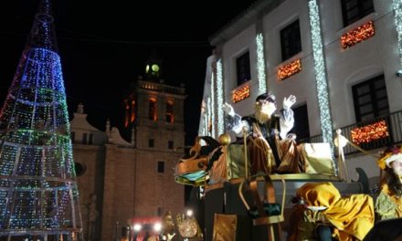 Un pasacalles y 17 carrozas acompañarán a la Cabalgata de los Reyes Magos de Villanueva