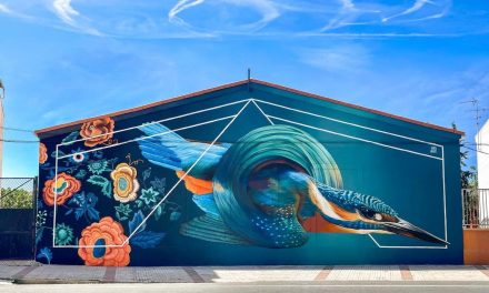 El mural del Martín Pescador de Arroyo de la Luz compite por convertirse en el mejor del mundo del 2023