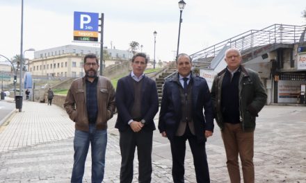 Ayuntamiento, empresarios y Telpark llegan a un acuerdo para facilitar el aparcamiento en Badajoz