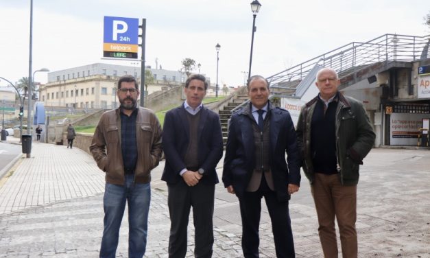Ayuntamiento, empresarios y Telpark llegan a un acuerdo para facilitar el aparcamiento en Badajoz