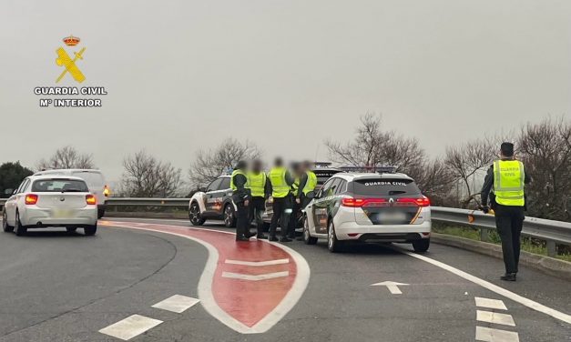 Detenido en Valverde un conductor que pudo atropellar en una protesta a agricultores y guardias civiles