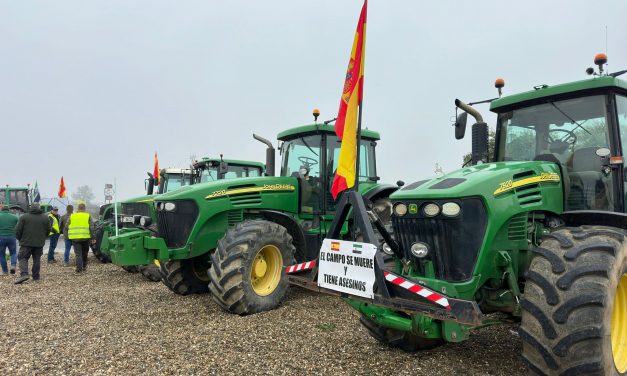 GALERÍA: Así ha sido la segunda jornada de protestas de los agricultores extremeños